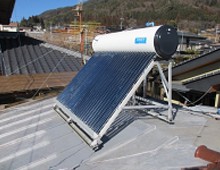 自然循環式太陽熱温水器 SUNARTH　サナース
